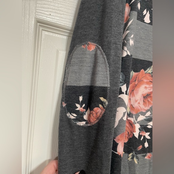 Viamor Sweatshirt Dress Gray Long Sleeves Elbow Patches & Floral Striped patter - Picture 3 of 7